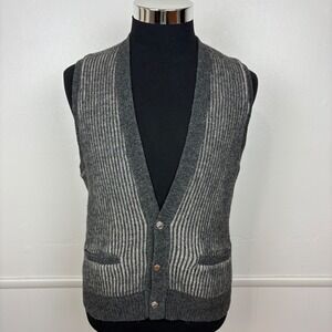 Wickbury Men's Vintage 60s Knit Sweater Vest Button Up Size M Gray Ribbed Wool